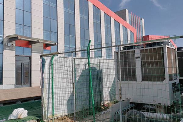 蘭州新區(qū)冰雪運(yùn)動(dòng)員訓(xùn)練中心制冷項(xiàng)目